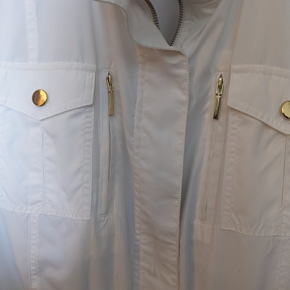 Ladies Windbreaker